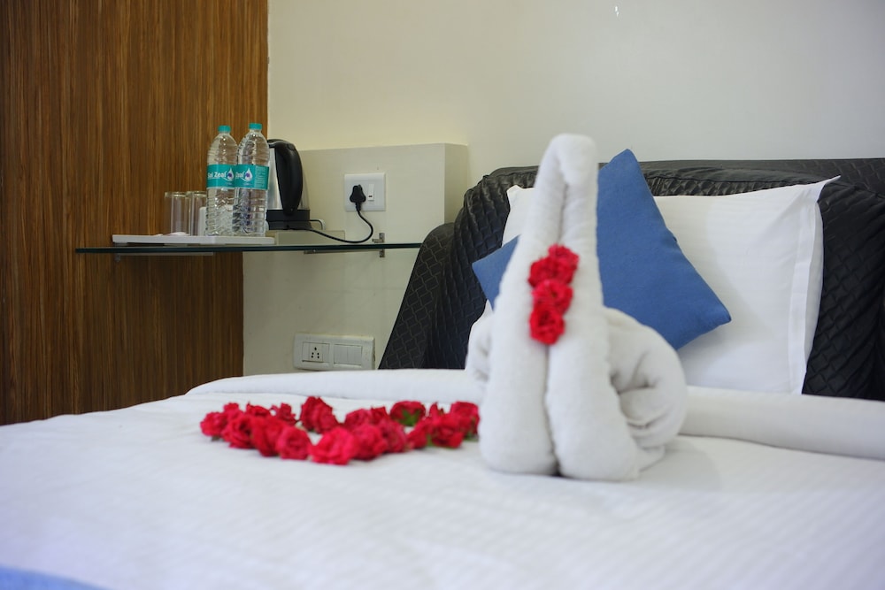 Hotel Sai Miracle 25/49