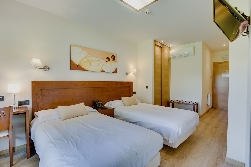 Hotel Rural Campaniola 12/42