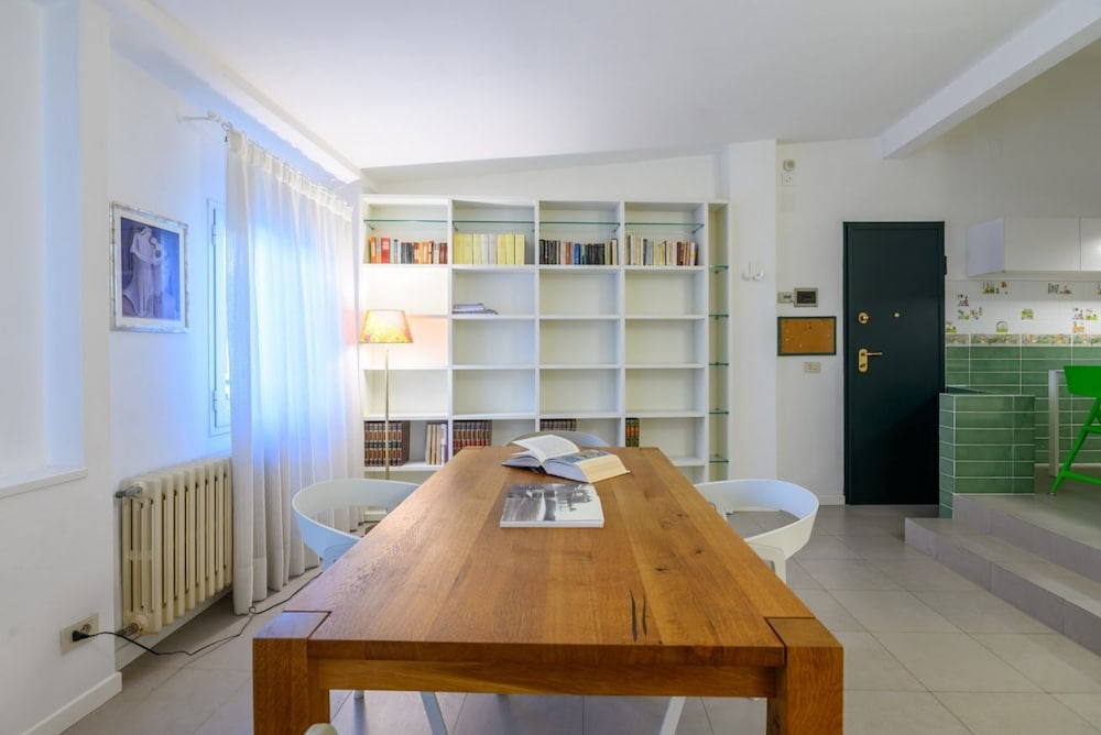 Apartments Florence - San Lorenzo Market 7/8
