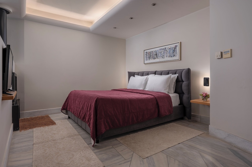 Grand, Suite, 2 Double Beds, Panoramic View, Indoor Jetted Tub