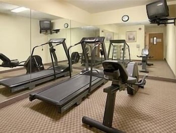 Super 8 by Wyndham Duson Lafayette West Area 17/27