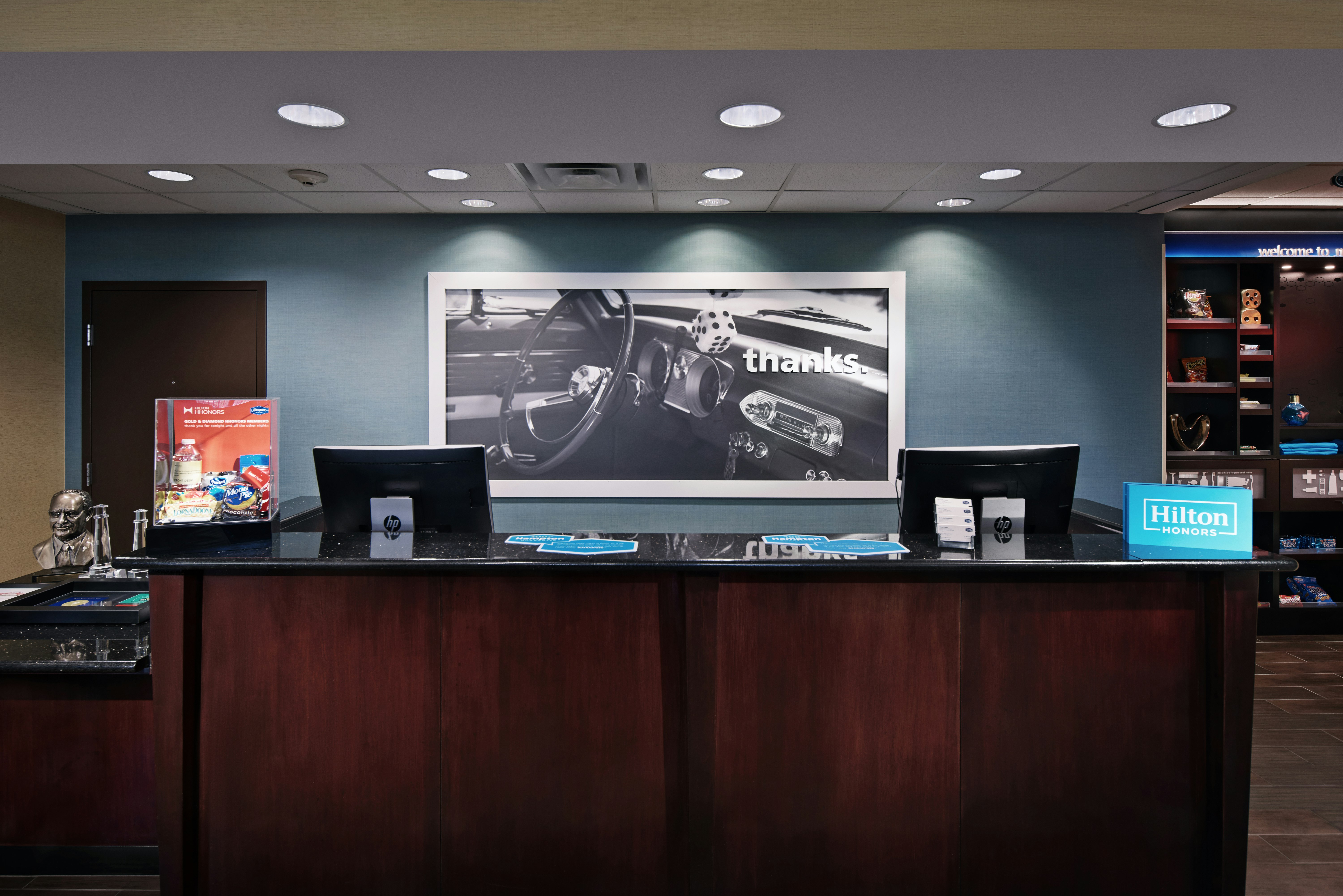 Hampton Inn & Suites Millington 6/59