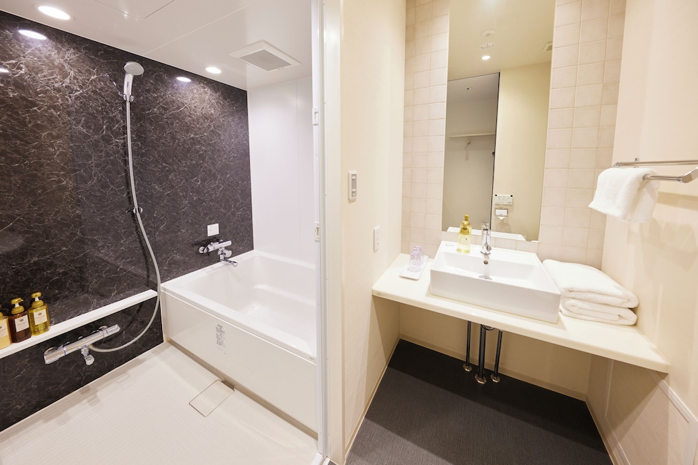 HOTEL ROTTERDAM Huis Ten Bosch 59/60