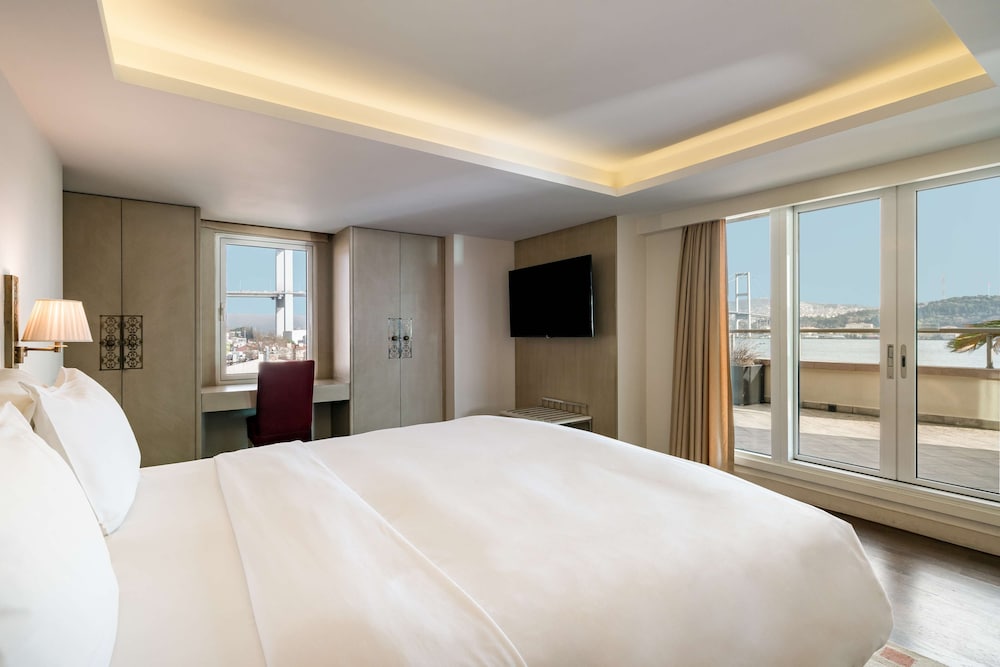 Radisson Blu Bosphorus Hotel 18/80