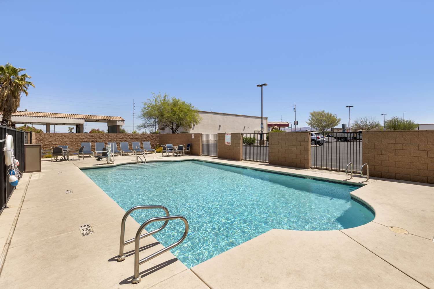 Best Western Plus Henderson Hotel 14/14