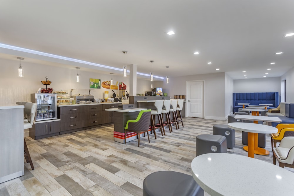 Quality Inn Murfreesboro-University Area 8/31