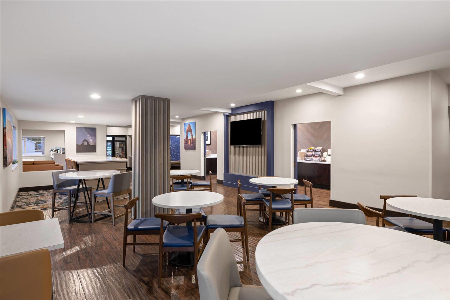 La Quinta Inn Suites Moab 36/48