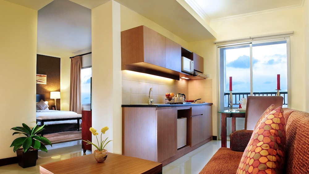 Grand Dafam Ancol Jakarta 13/74