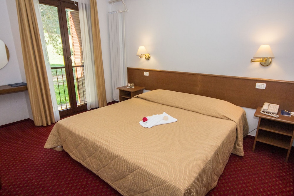 Hotel Vile Park 9/68