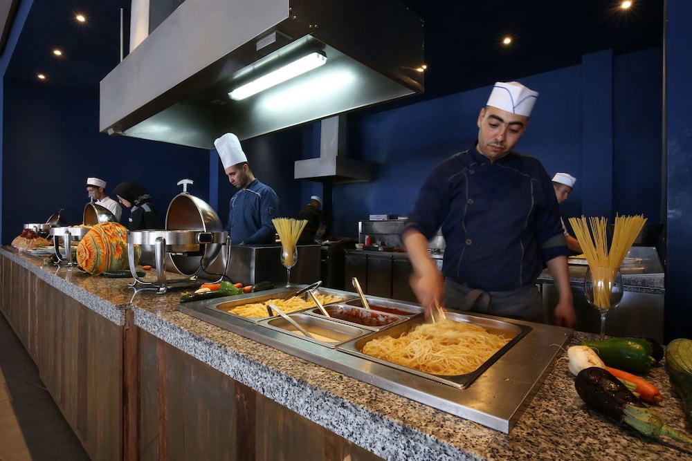 Lixus Beach Resort 4 12/74