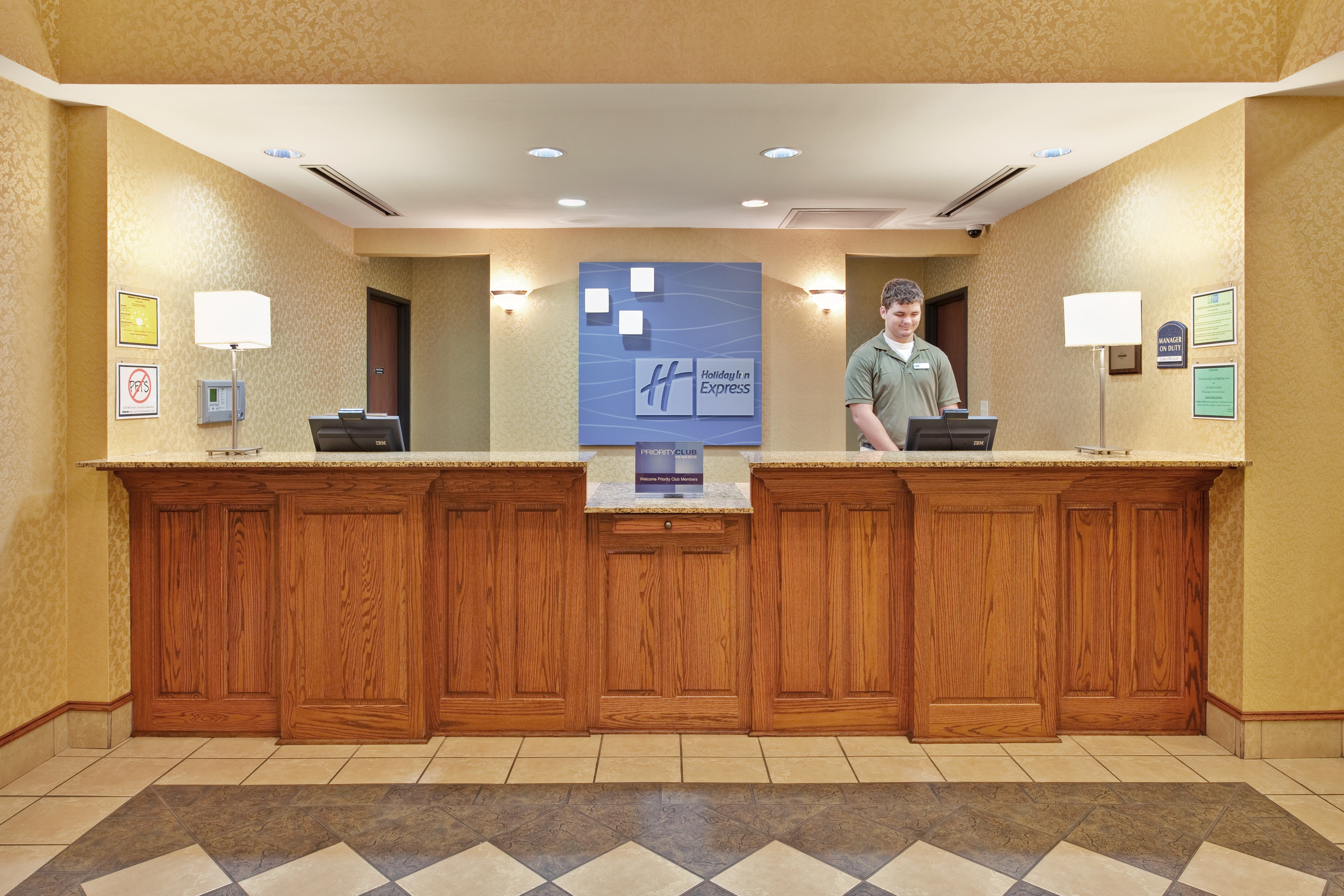 Holiday Inn Express Hotel Suites Paragould 4/60
