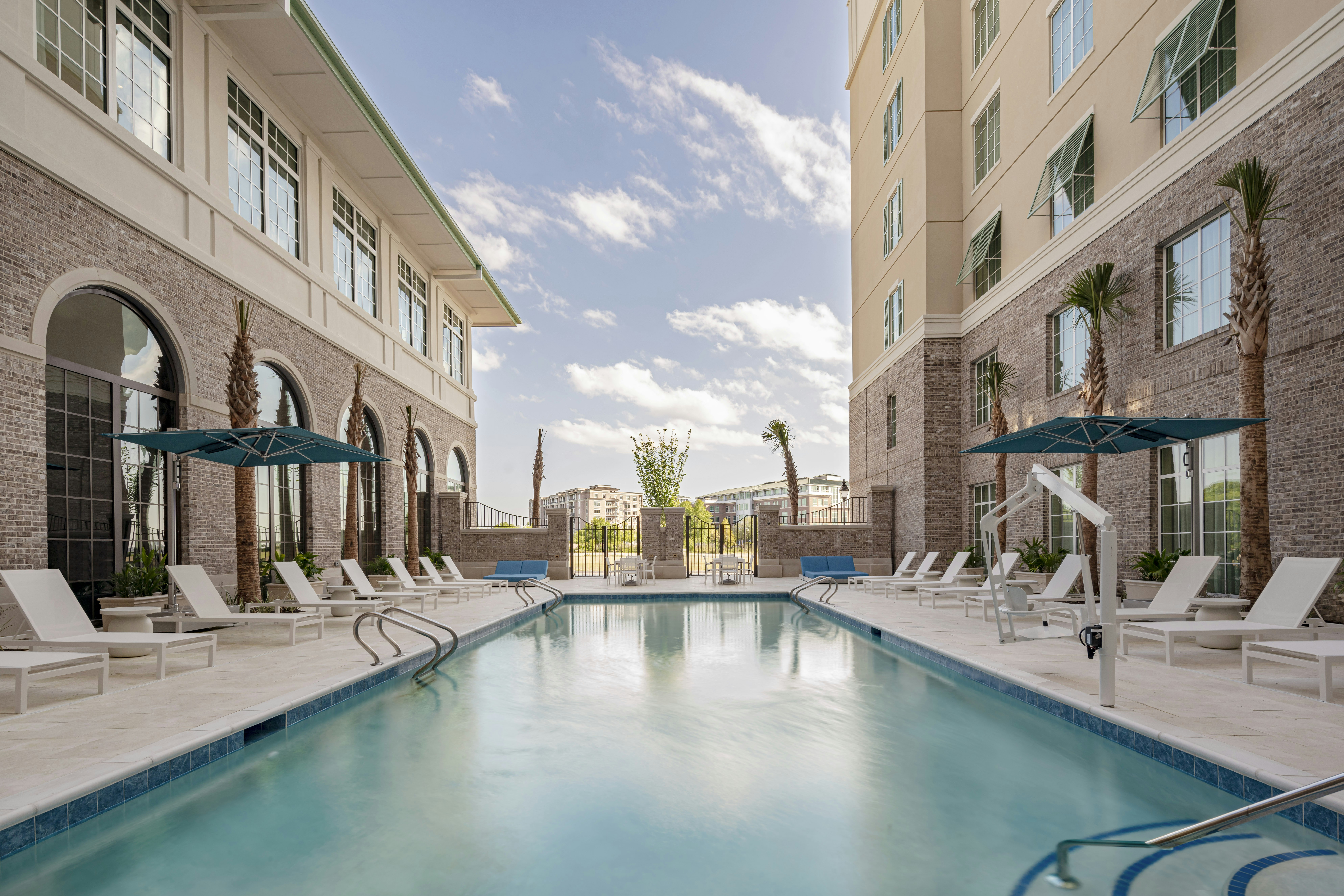 Embassy Suites by Hilton Charleston Harbor Mt. Pleasant 21/21