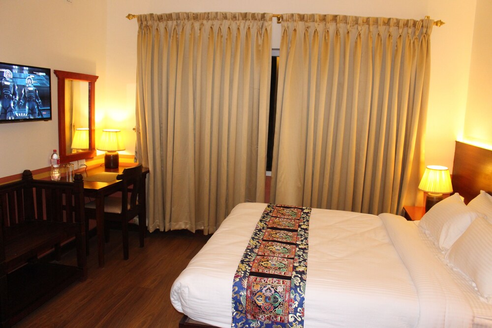Three Jewels Boutique Hotel 23/74