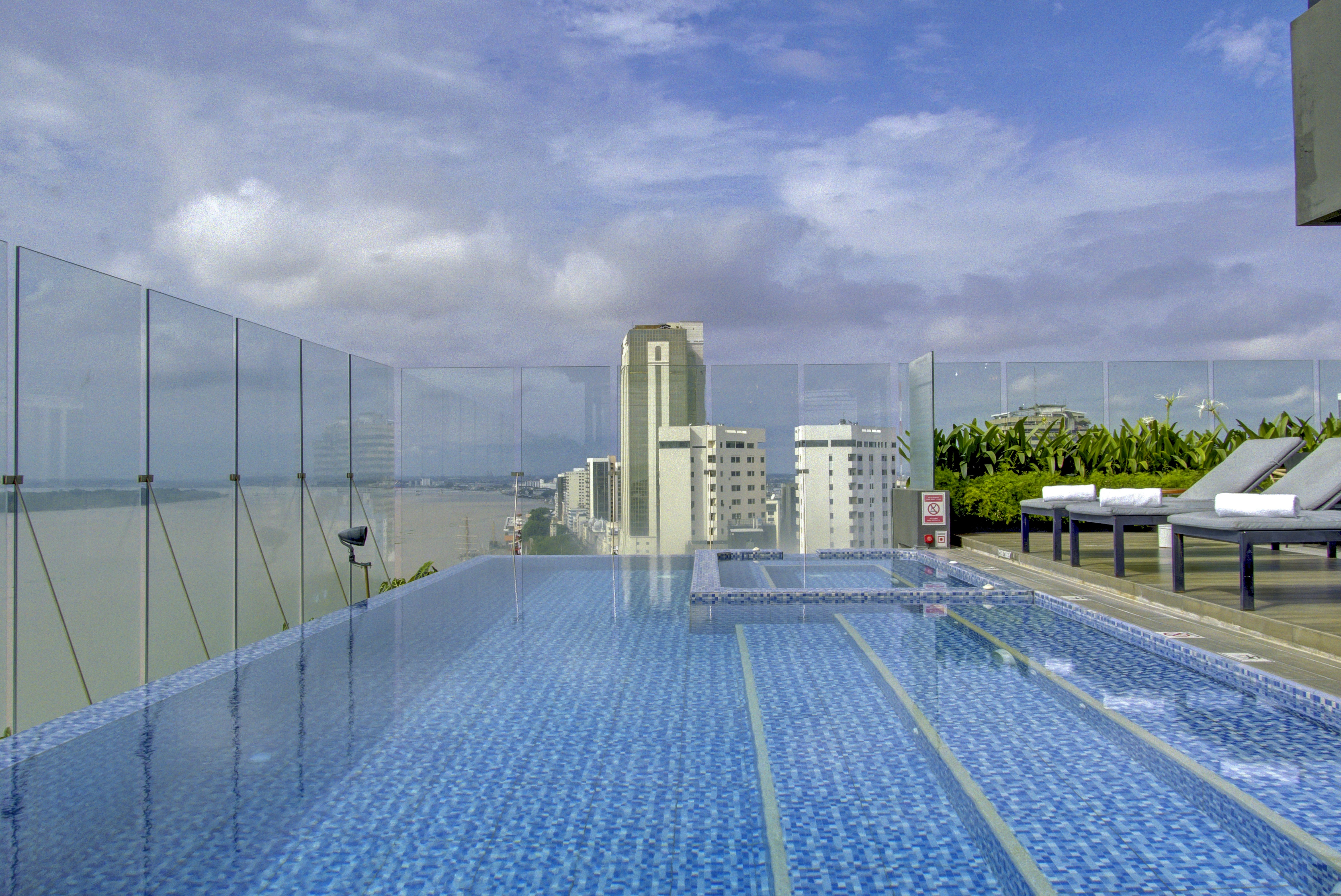 DoubleTree by Hilton Guayaquil 14/49