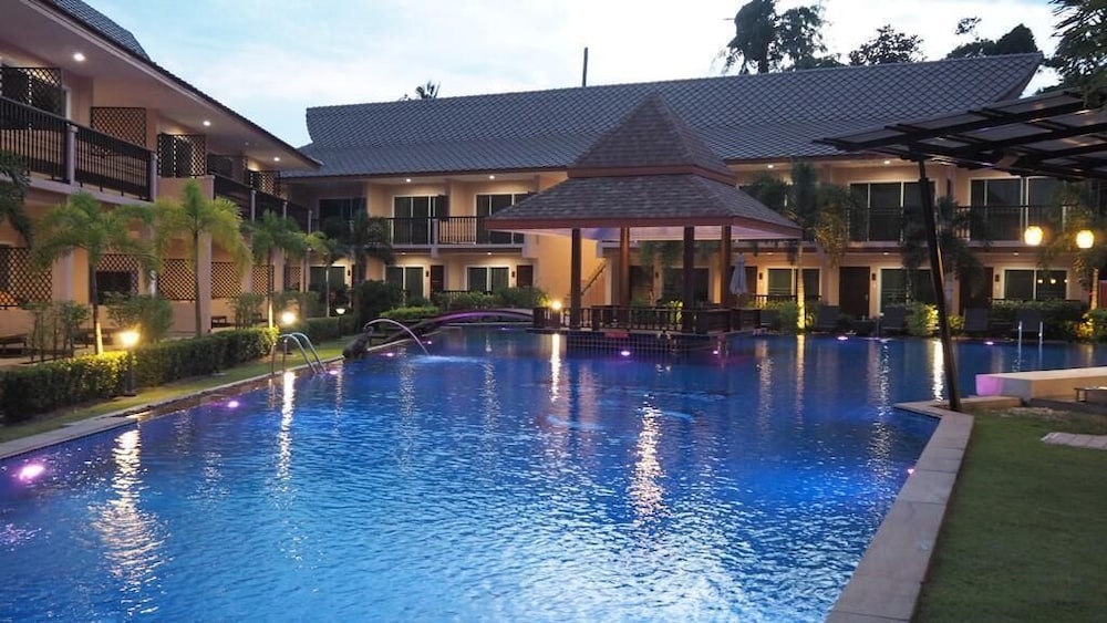 Chivatara Resort And Bangtao Beach Resort Phuket 7/66