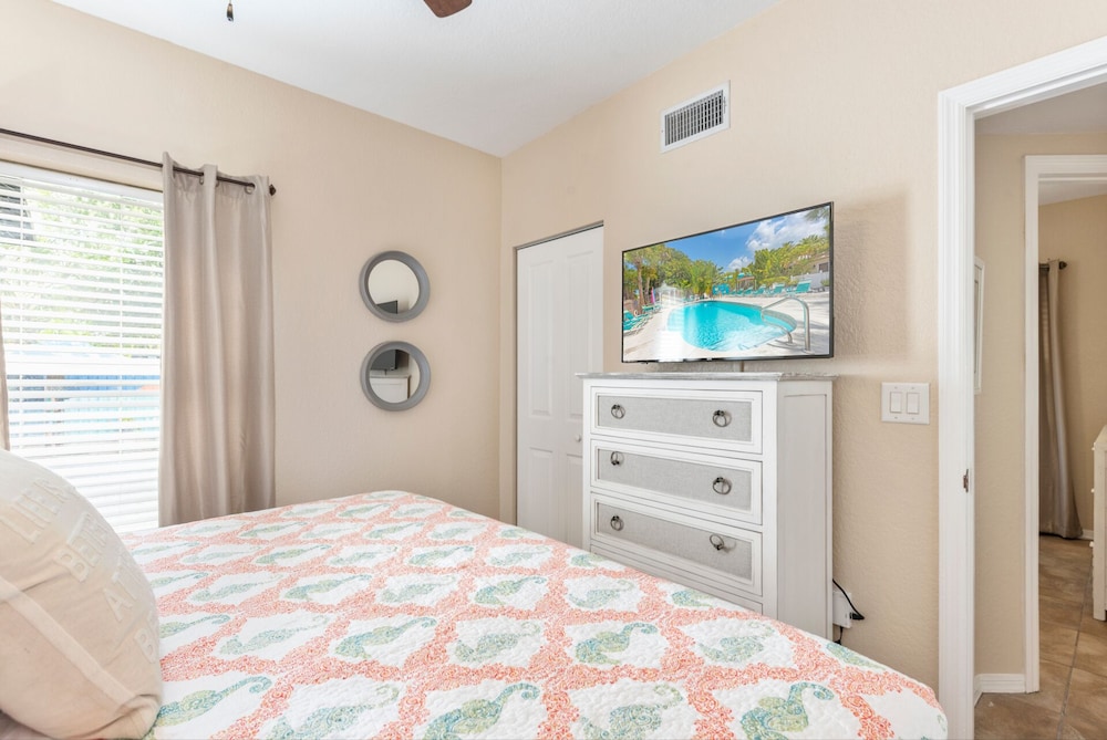 The Ringling Beach House 30/75