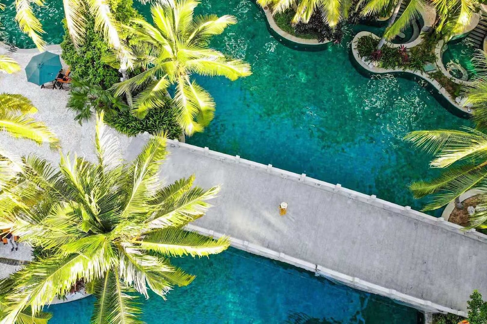 Swissotel Sanya Yalong Bay 40/50
