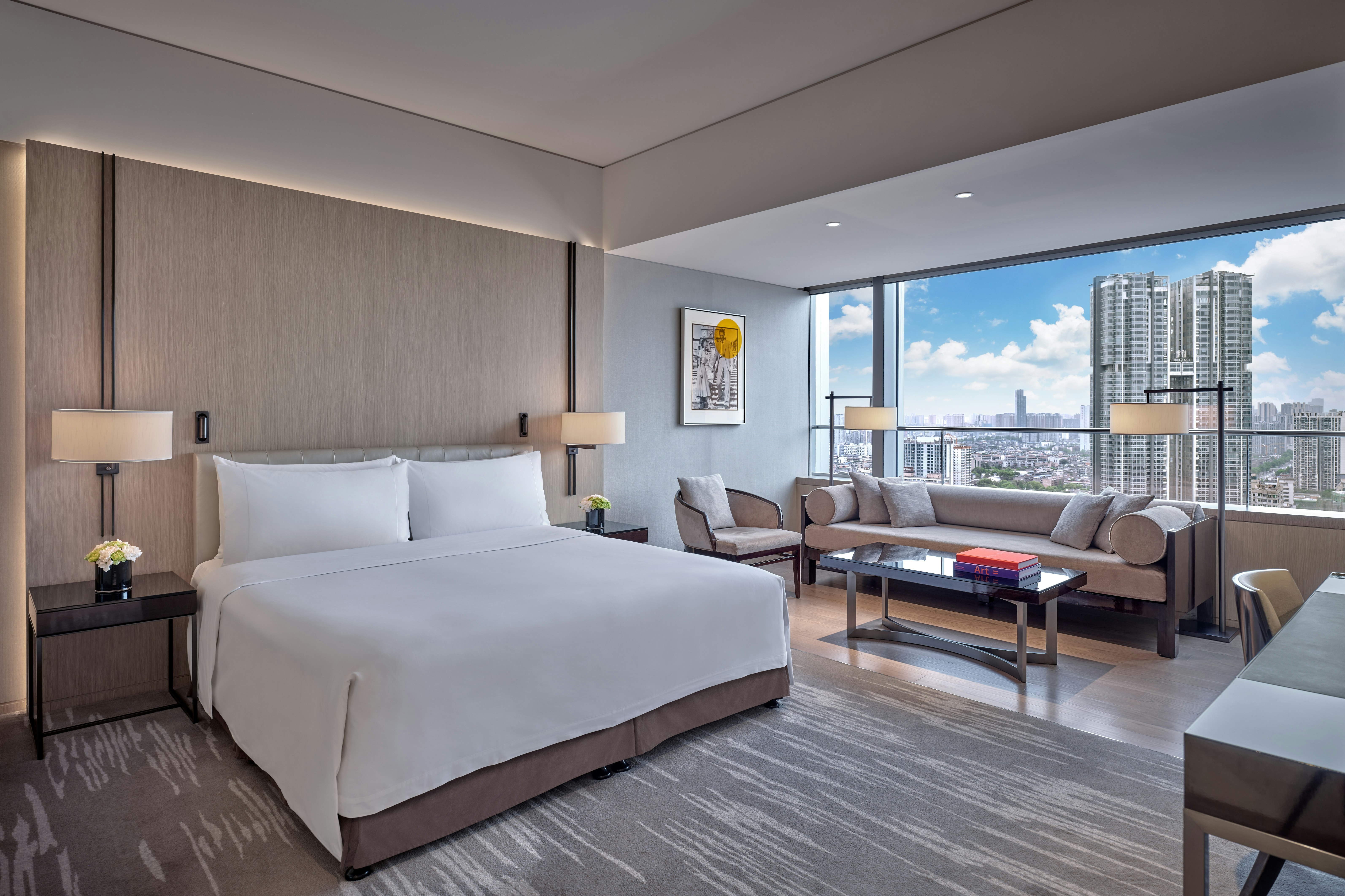 Grand, N2, Premium, King Bed, Temple View