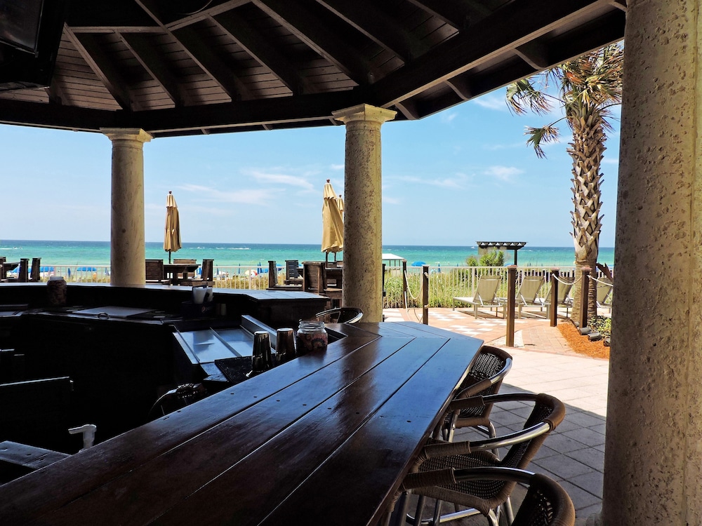 Shores of Panama Beach Resort 30/50