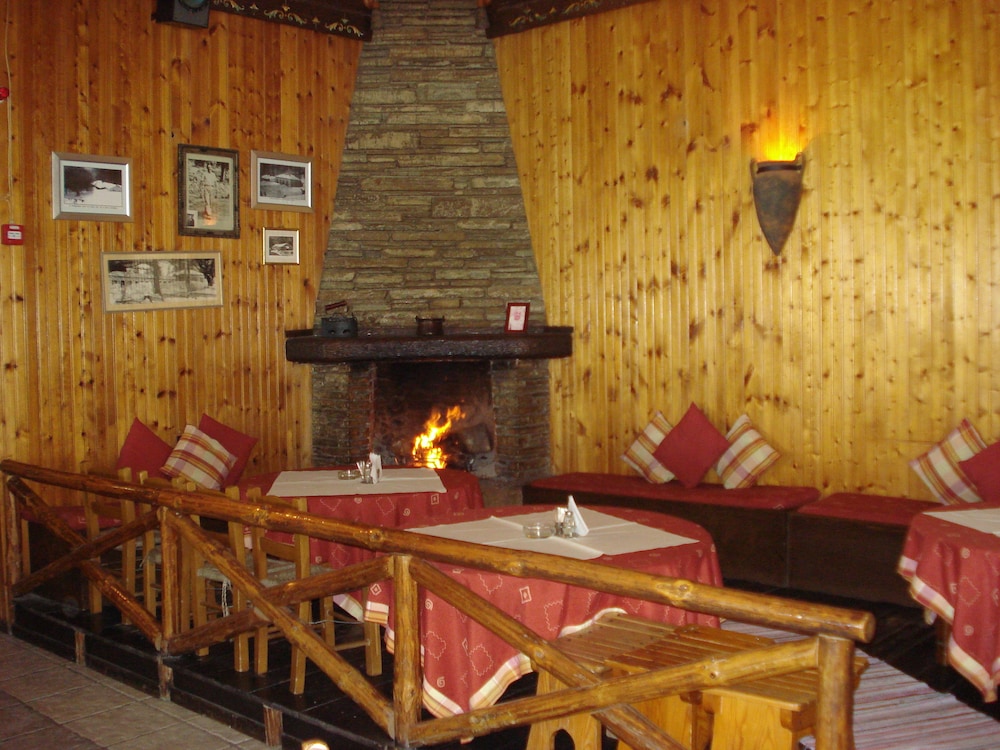Hani Zisi Hotel 22/50