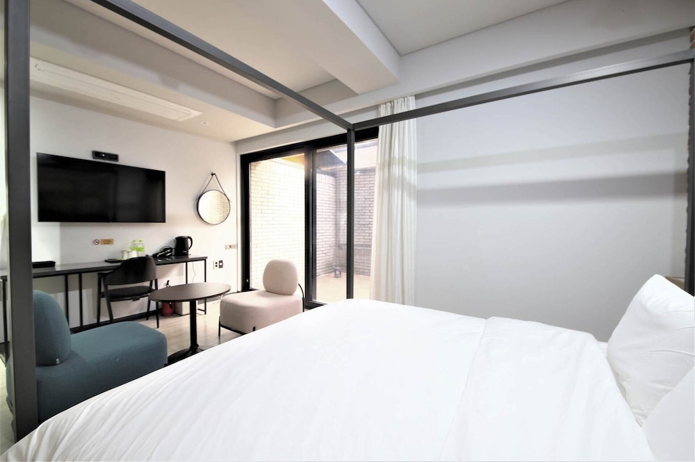 Seomyeon Hound Hotel 1St Street 14/54