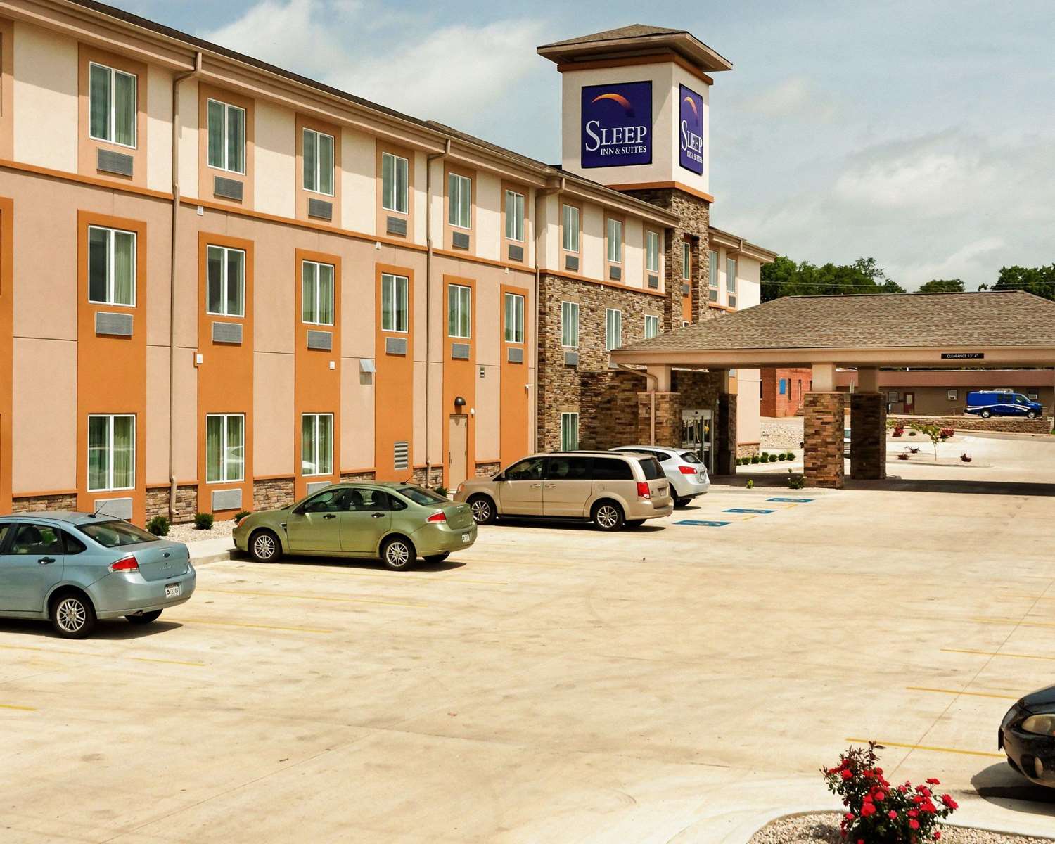 Sleep Inn & Suites Fort Scott 41/41