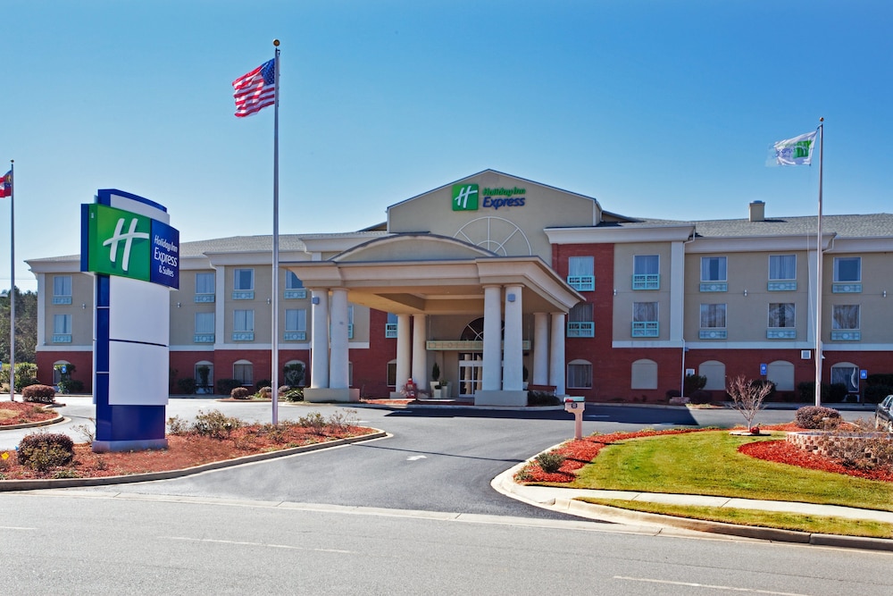 Holiday Inn Express Hotel Suites Thomasville 5/40