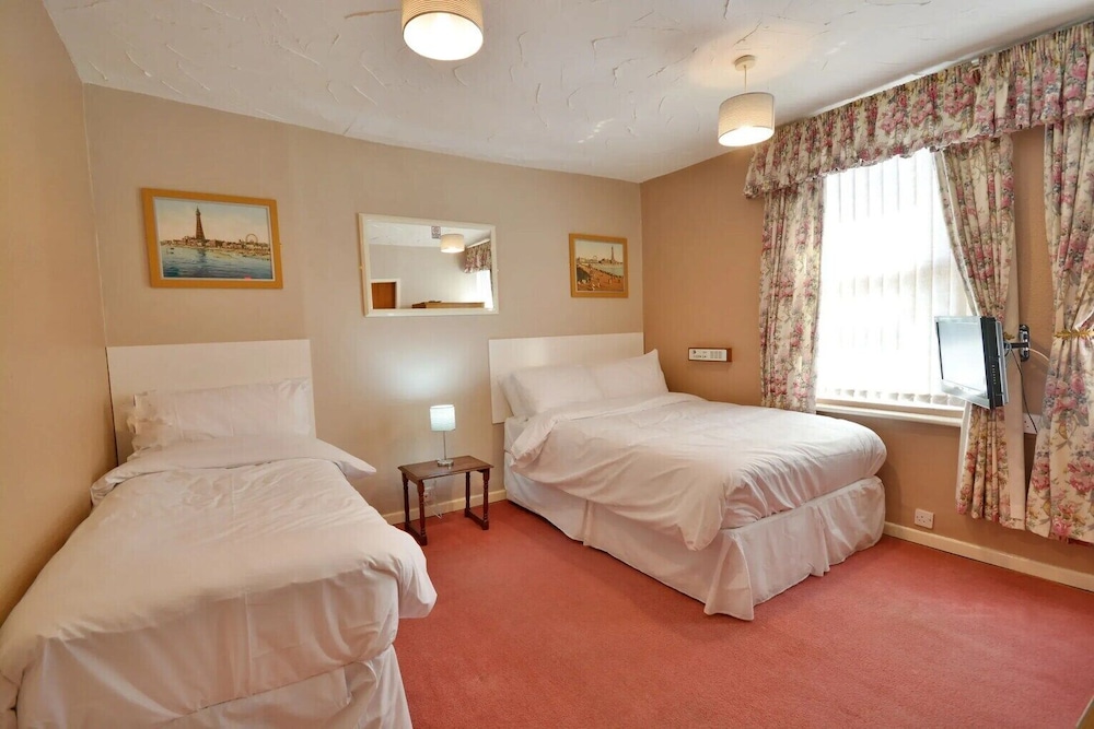 Royal Oakwell Hotel 16/52