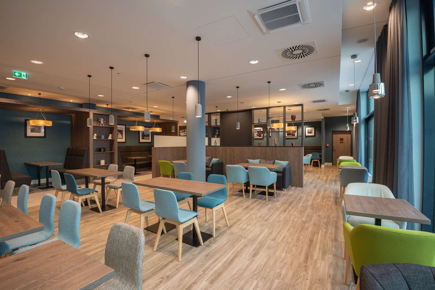 Hampton by Hilton Dusseldorf City Centre 23/32