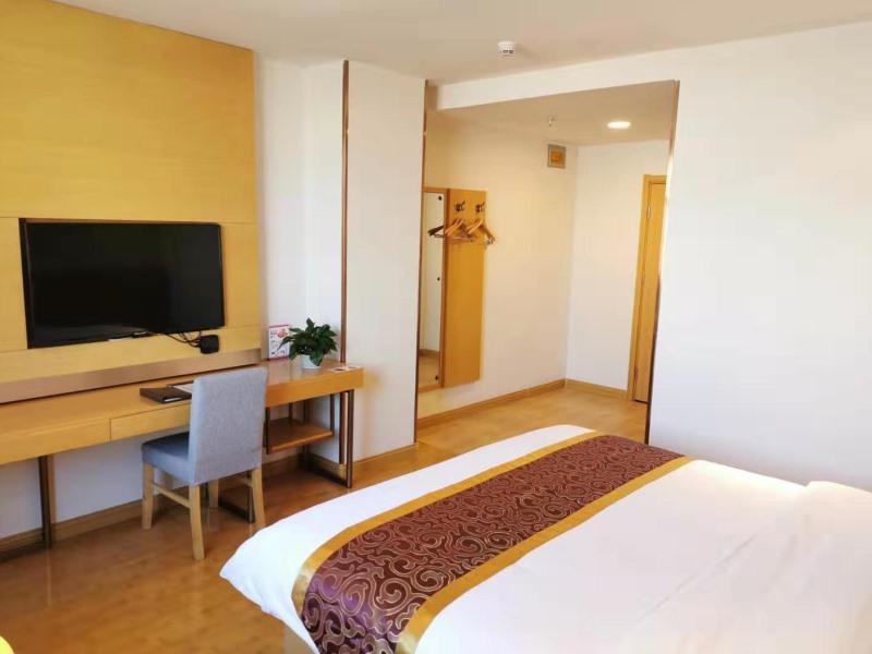 GreenTree Xining Chengzhong Area Dongguan Street Street Hotel 16/32
