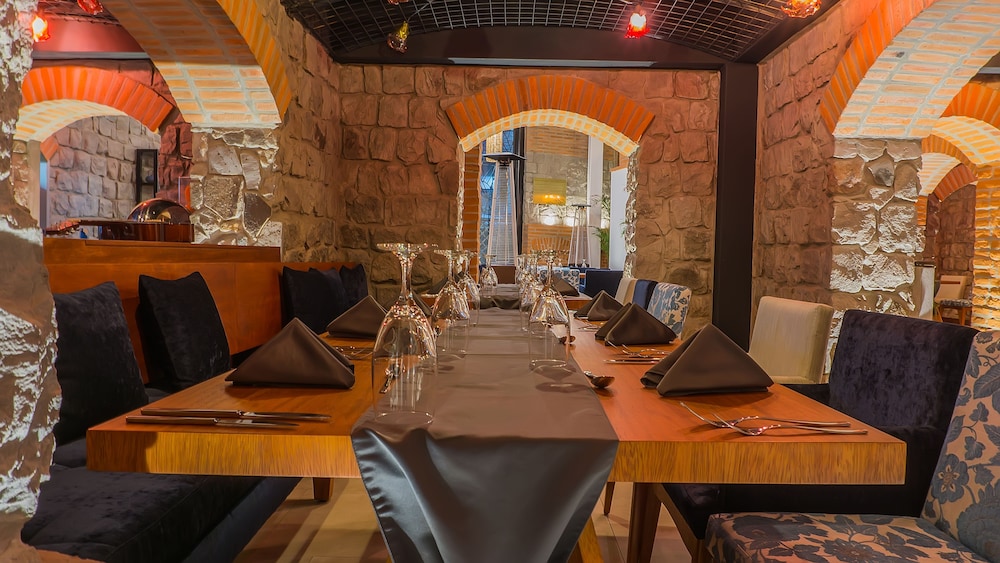 Hotel Otavalo 36/49