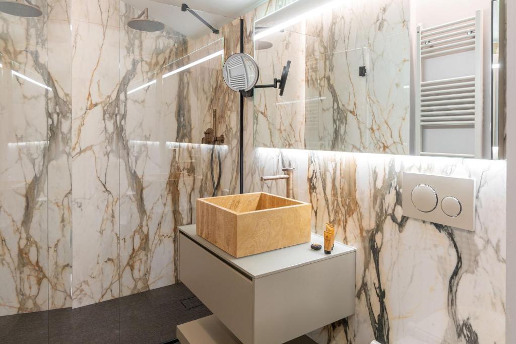 Binario 934 Smart Hotel 42/43