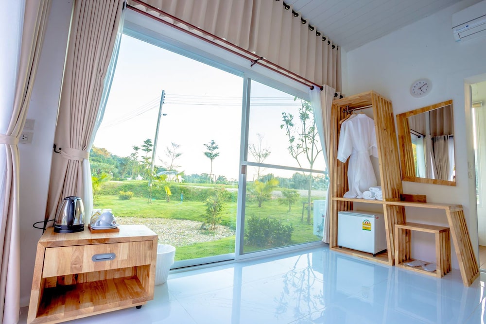 The White House Boutique Chiangrai 31/62