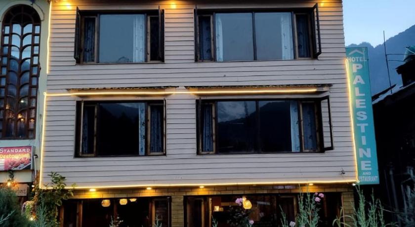 HOTEL PALESTINE 2/18