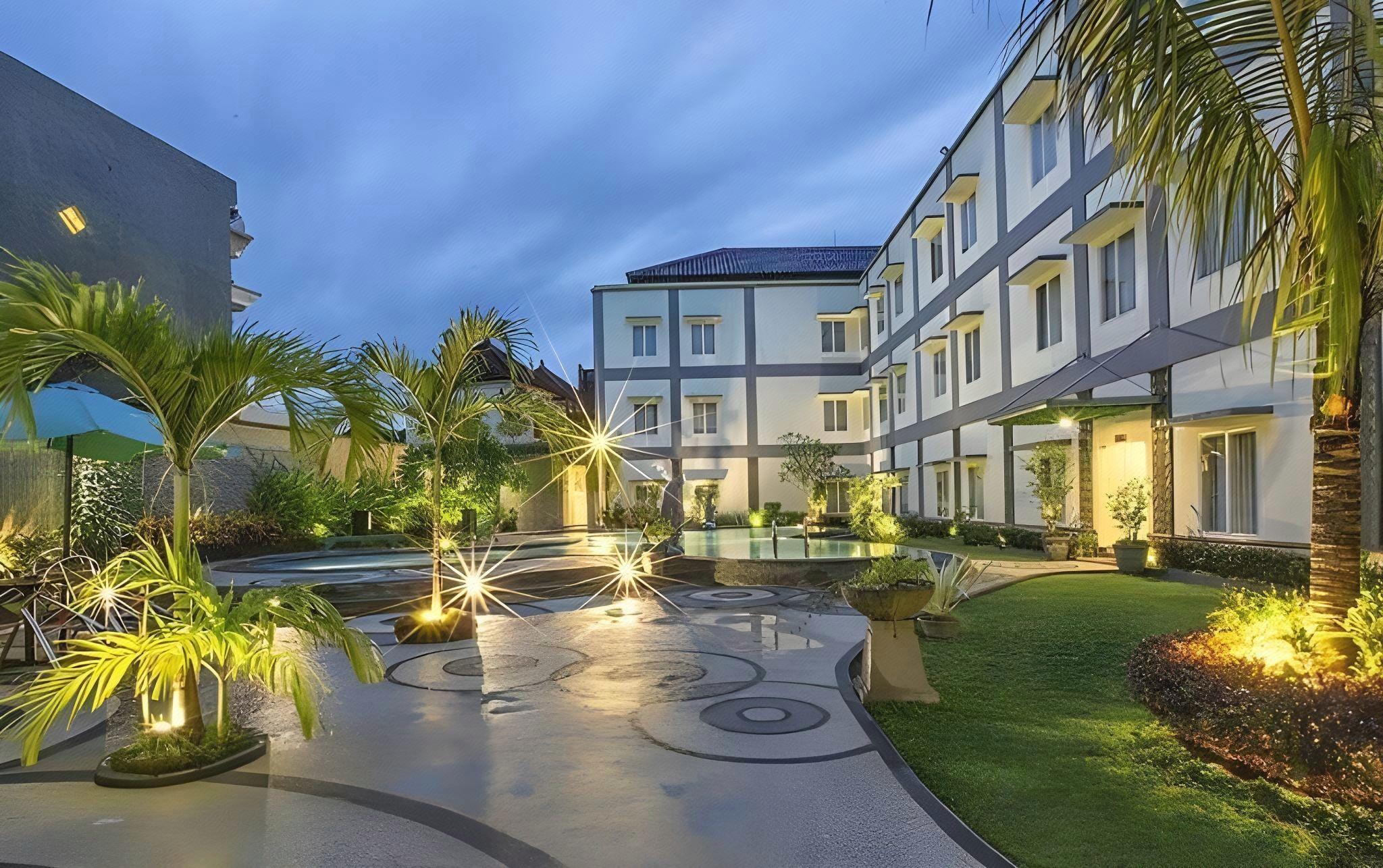 HOTEL PURI INDAH & CONVENTION 87/99