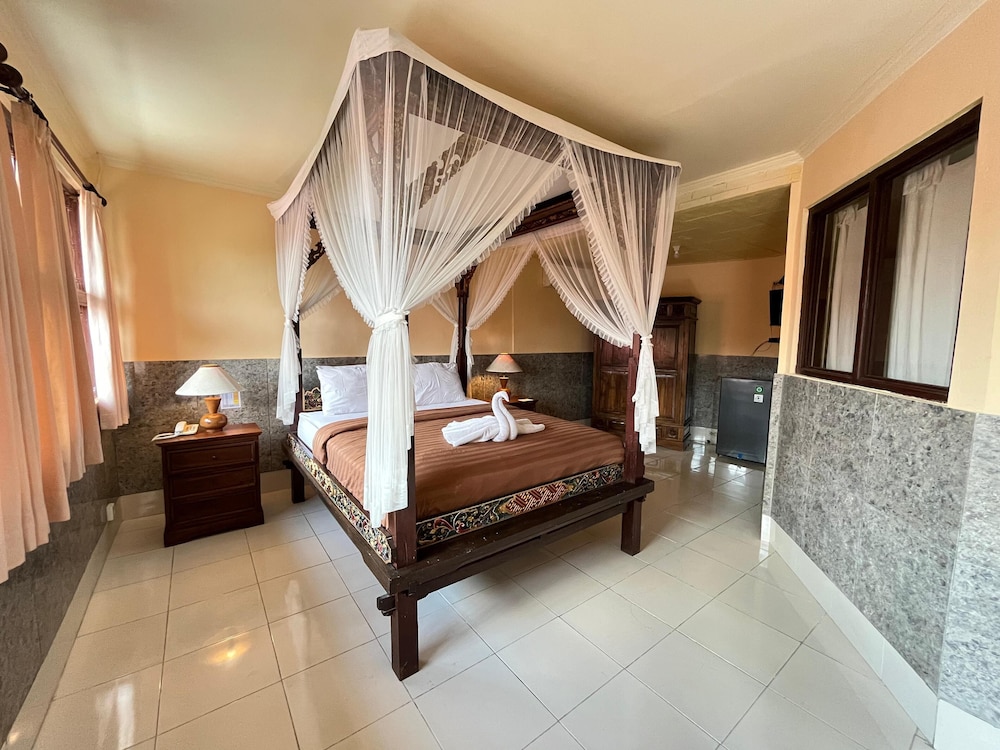 Pande Permai Bungalows 18/47