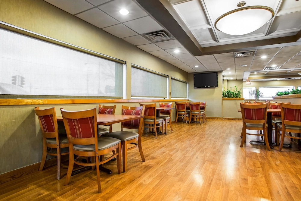 Holiday Inn Chicago Midway Airport S, An Ihg Hotel 49/71