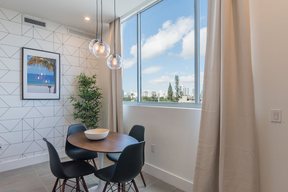 Vhc Luxury Apartments 56/67