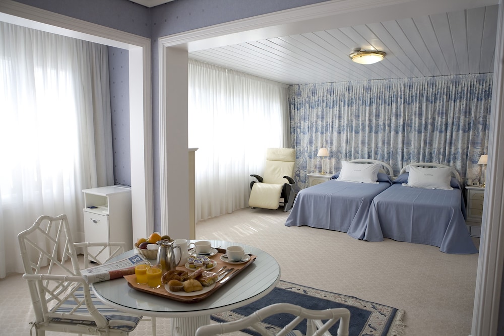 Sercotel Las Rocas Playa Hotel 21/38