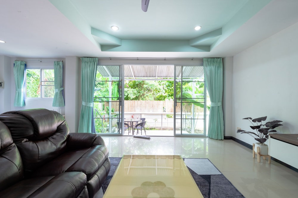 Baan Waru Seaview 35/50