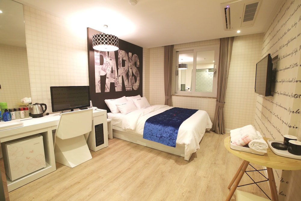 Jeju Lux Hotel 13/22