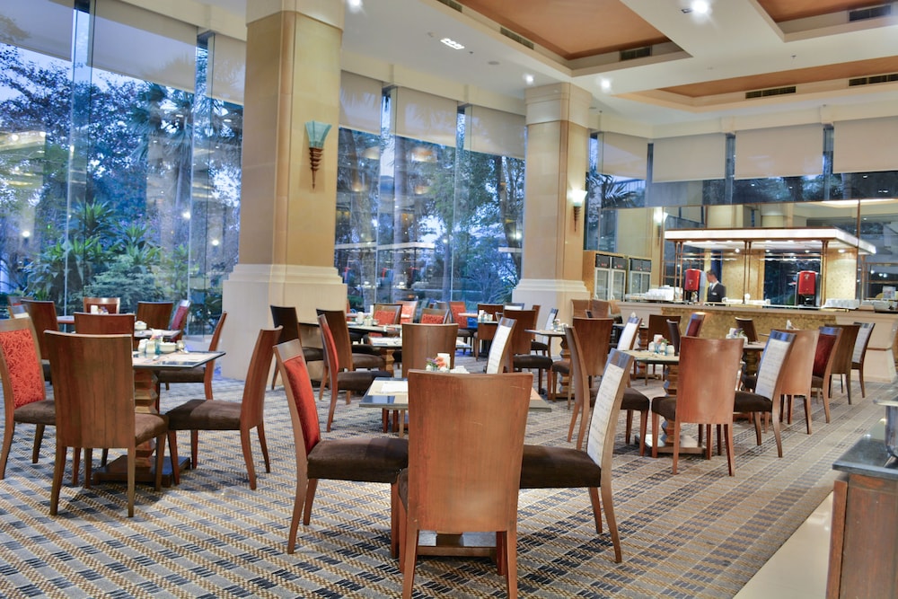 Rama Gardens Hotel 31/50