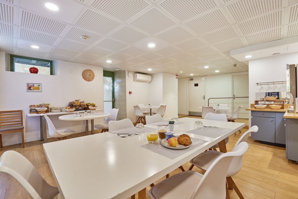 Appart'hotel Odalys City Nice Centre 67/81