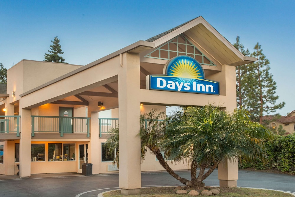 Days Inn by Wyndham Redwood City 1/55