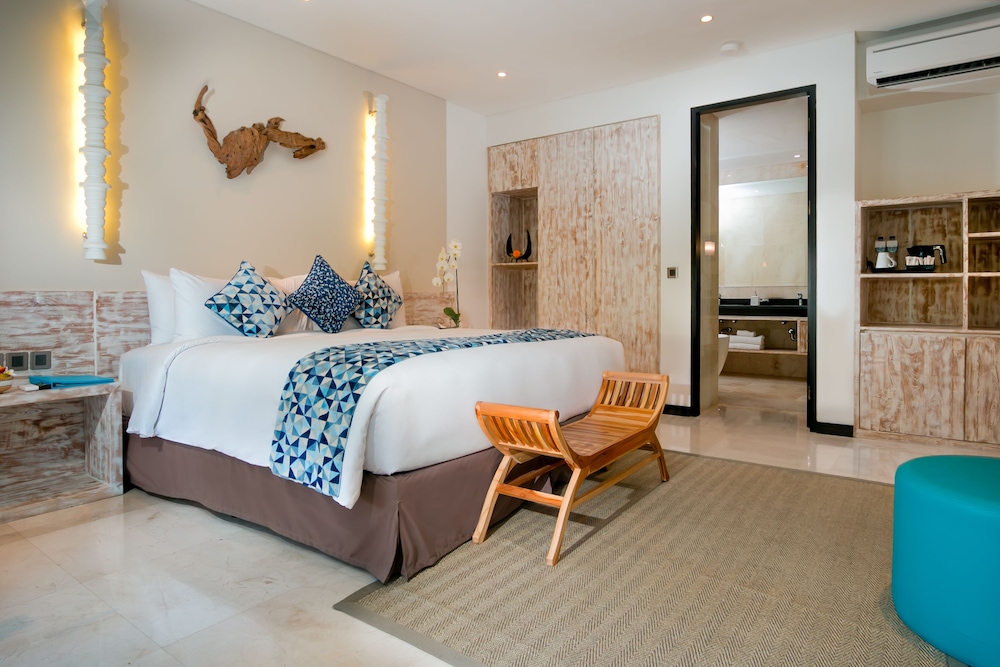 Premier, MONTIGO RESORTS SEMINYAK 2/4
