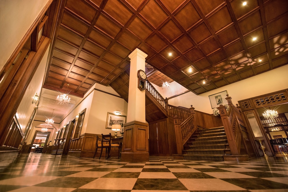 Lobby at Grand Hotel Nuwara Eliya, NUWARA ELIYA