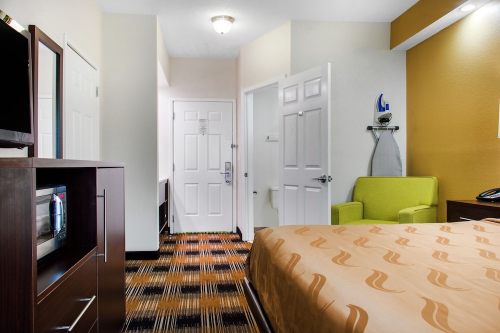 Quality Inn Pooler - Savannah I-95 13/50