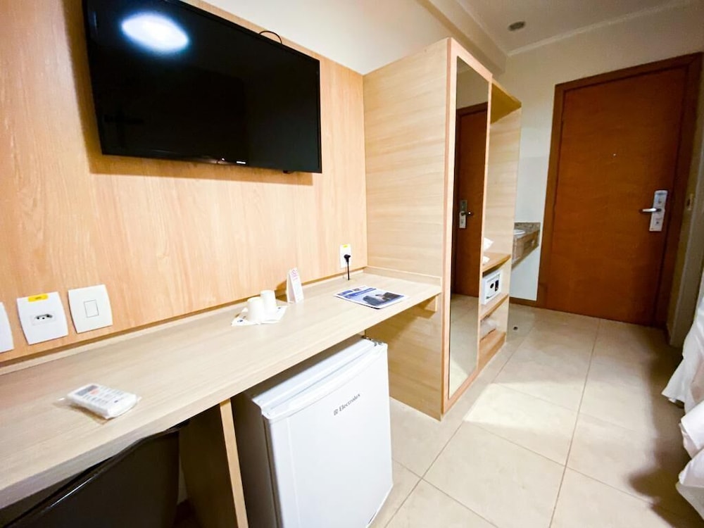 Hotel Rainha dos Apostolos 46/46