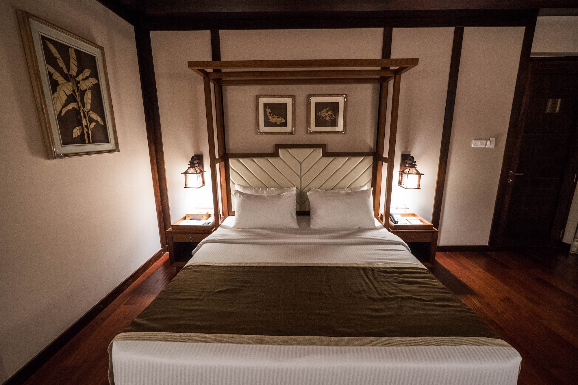 Lagoon, Double Bed