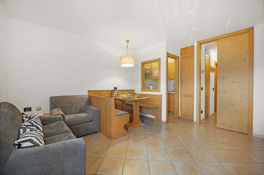 Aparthotel Majestic 30/50